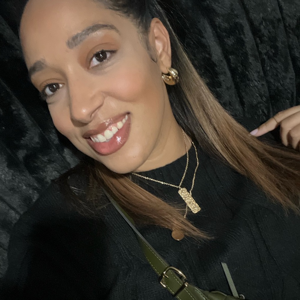 Meet your Posher, Jazmyn